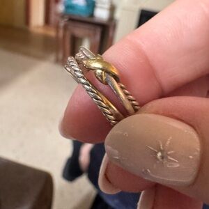 D&Y Two-Tone Knot Stack Ring in Gold and Silver